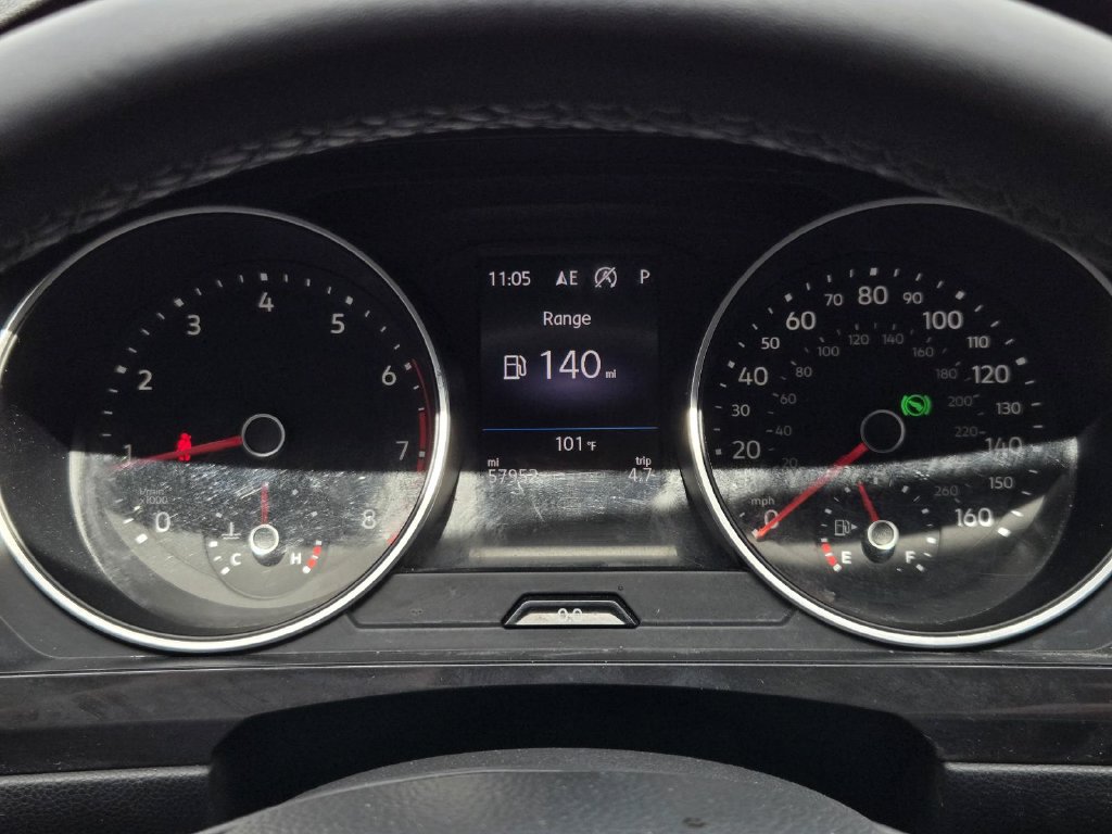 Used 2021 Volkswagen Tiguan SE R-Line FWD image 27
