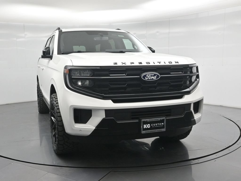New 2027 Ford Expedition Platinum w/ Stealth Appearance Package AWD/4WD image 26
