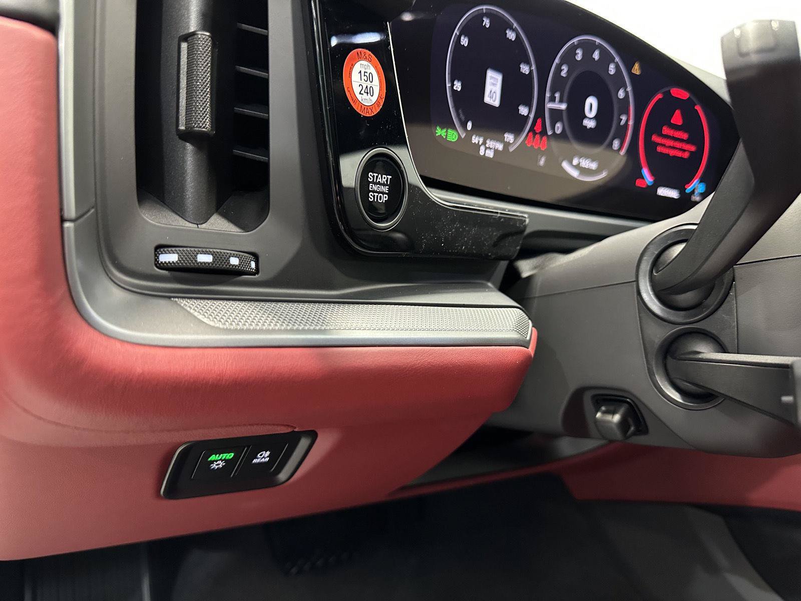 New 2026 Porsche Cayenne Coupe AWD/4WD image 19