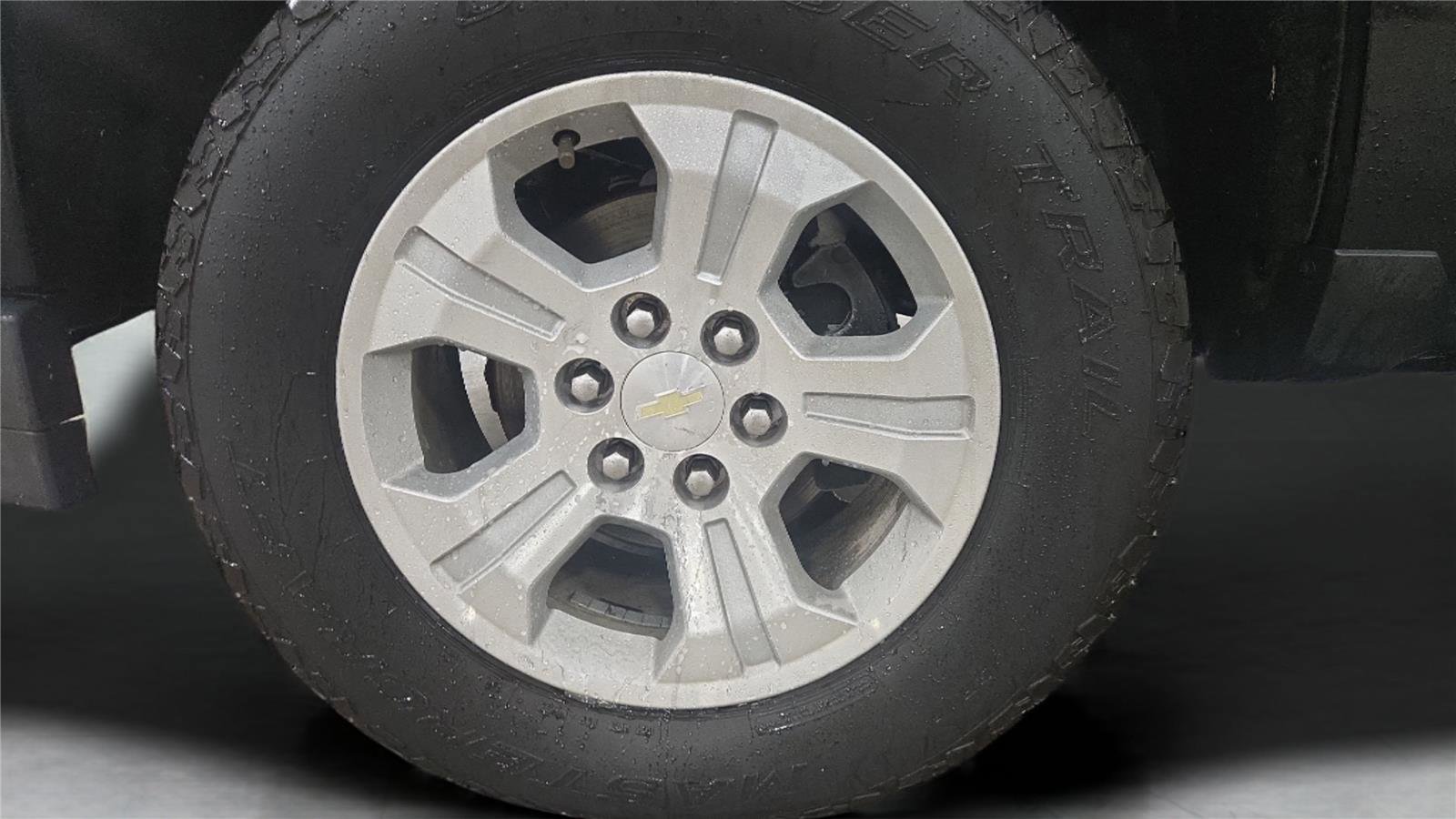 Used 2017 Chevrolet Silverado 1500 LT w/ All Star Edition image 29