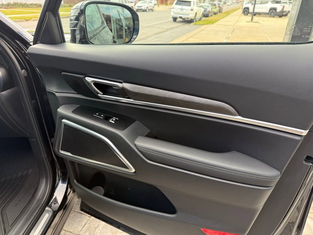 Used 2025 Kia Telluride SX Prestige X-Line image 23
