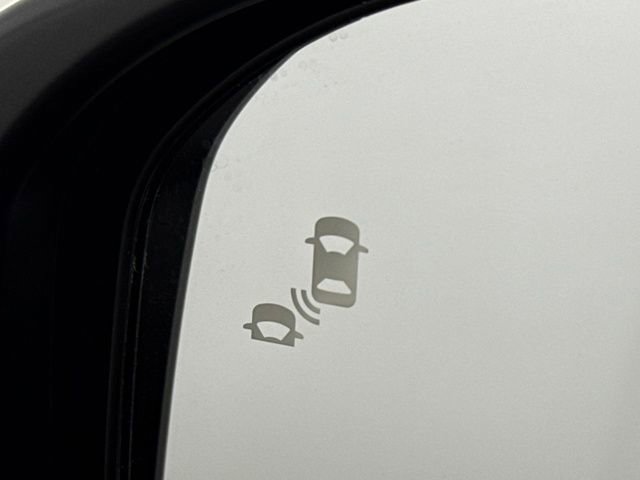 Used 2025 Honda CR-V EX image 25