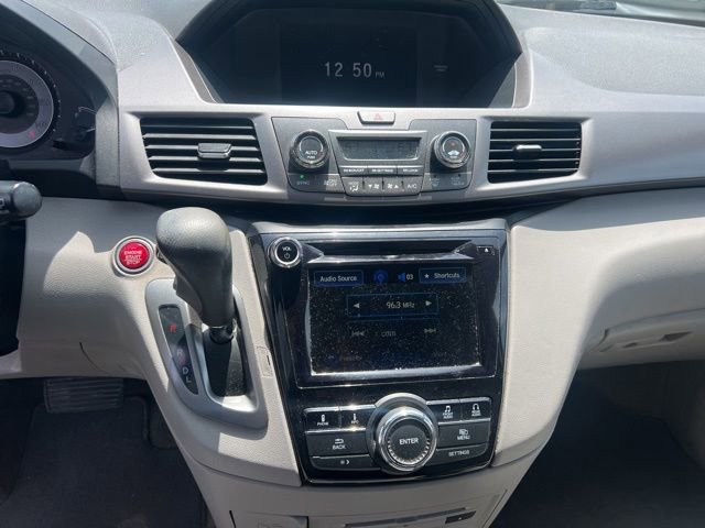 Used 2016 Honda Odyssey SE image 13