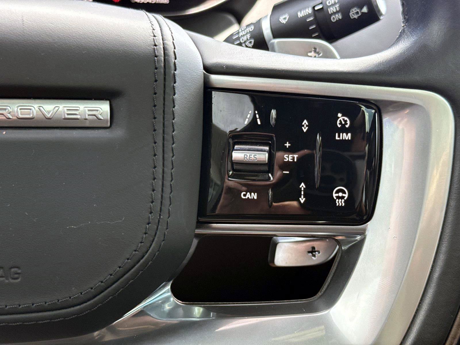 Used 2023 Land Rover Range Rover SE AWD/4WD image 31