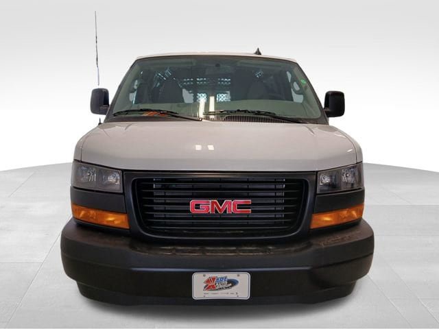 New 2026 GMC Savana 2500 Extended w/ Driver Convenience Package RWD image 8
