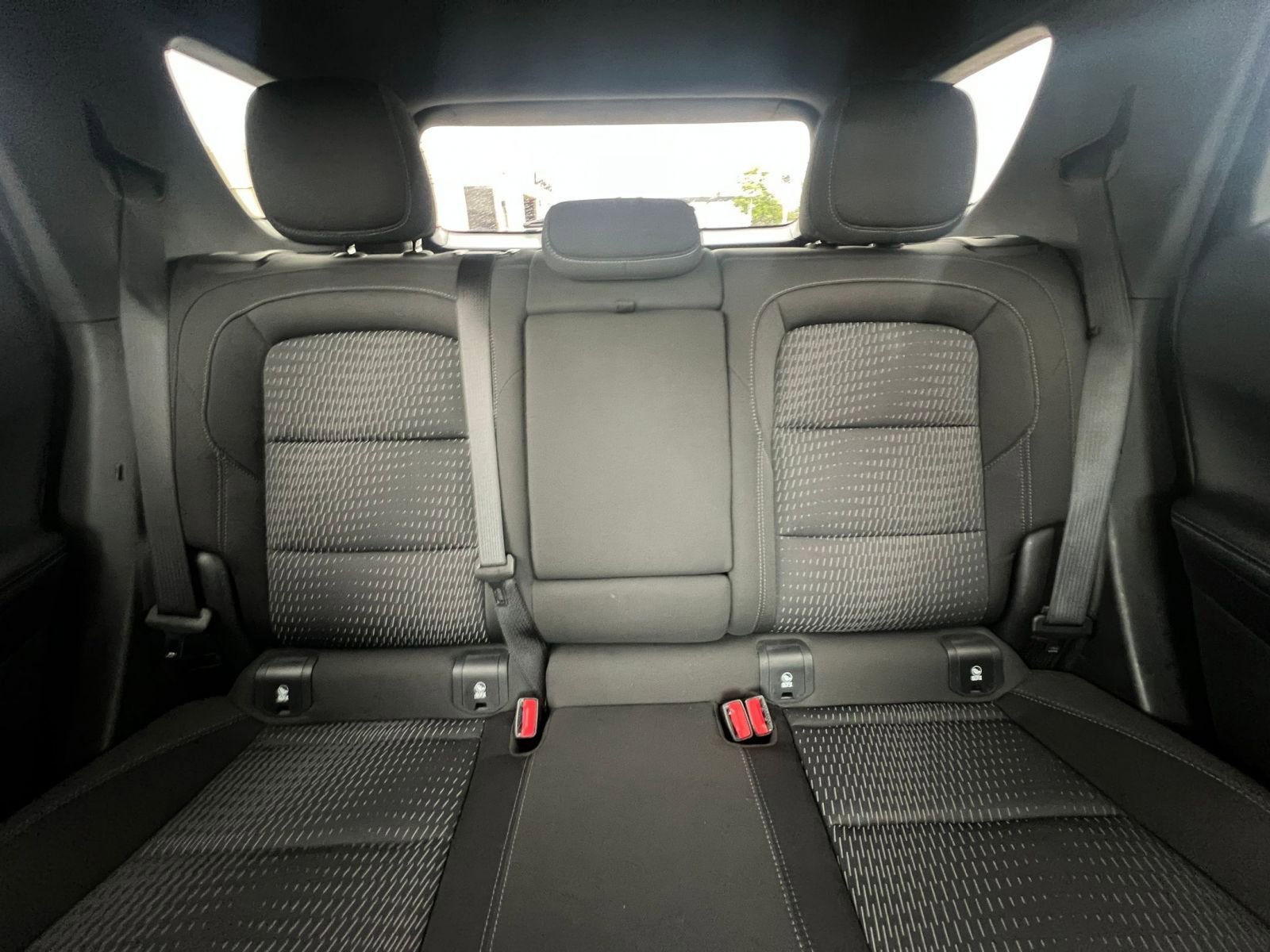 Used 2025 Chevrolet Equinox LT image 38