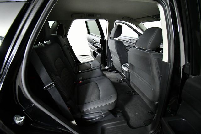 Used 2024 Nissan Pathfinder SV image 24