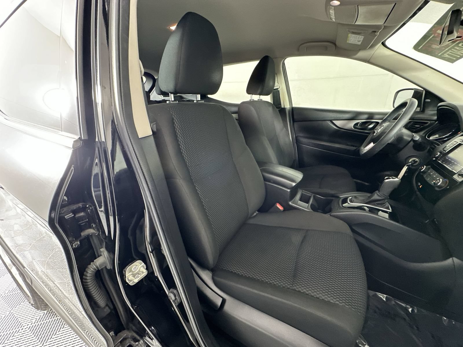 Used 2021 Nissan Rogue Sport S FWD image 27