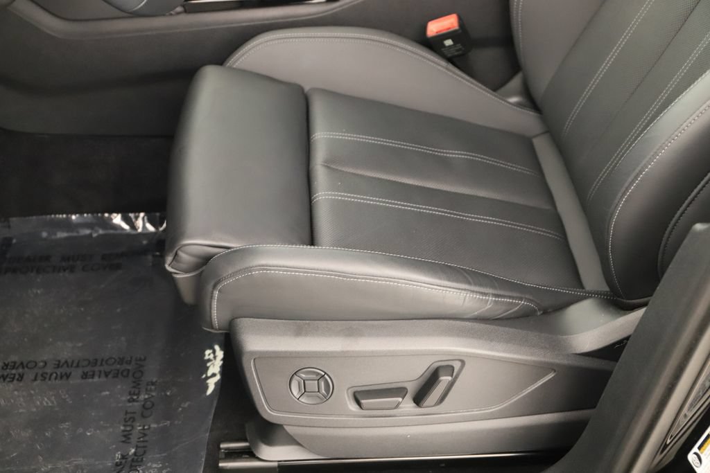 Certified 2025 Audi Q5 Prestige AWD/4WD image 25