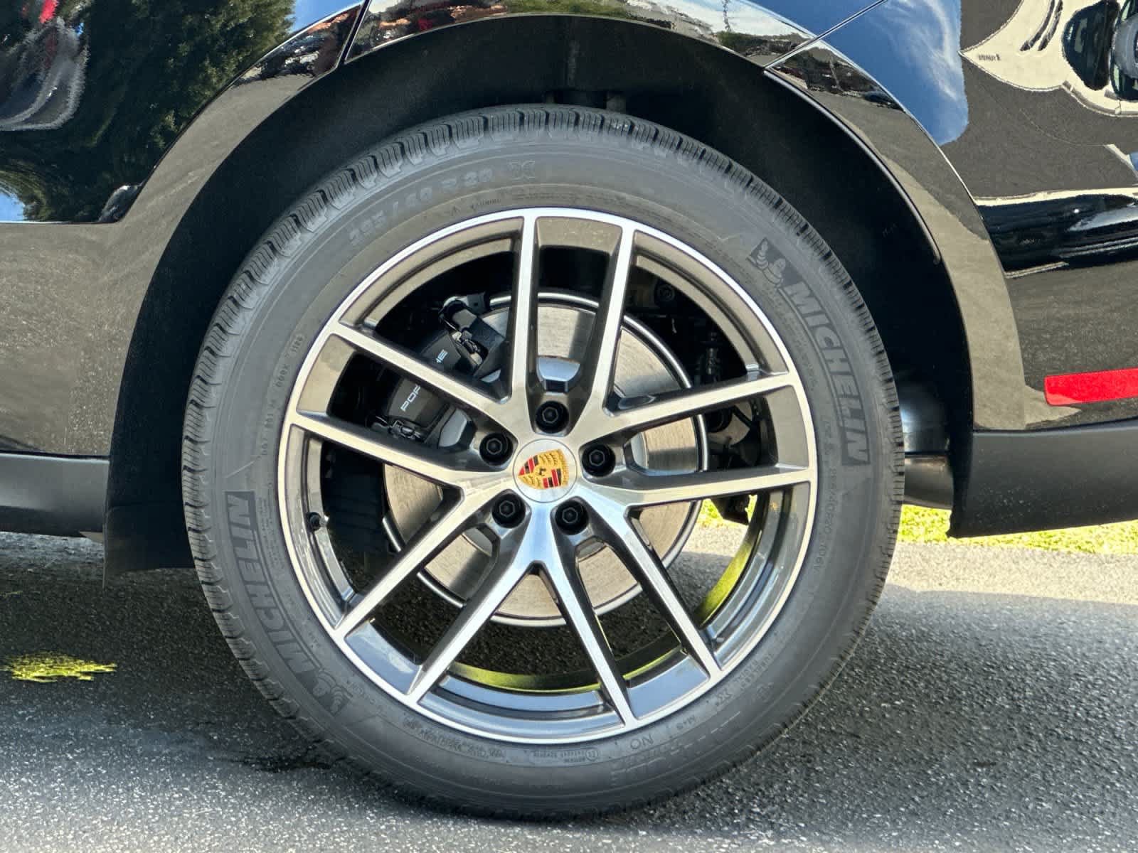 New 2026 Porsche Macan AWD/4WD image 31