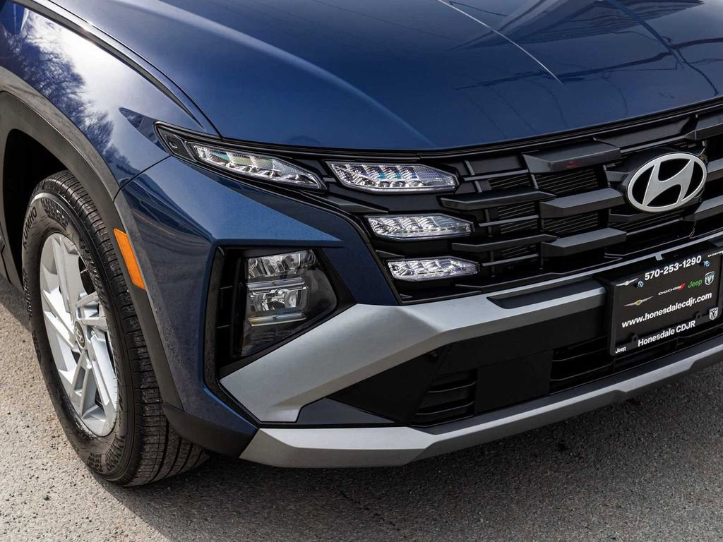 Used 2025 Hyundai Tucson SE AWD/4WD image 35