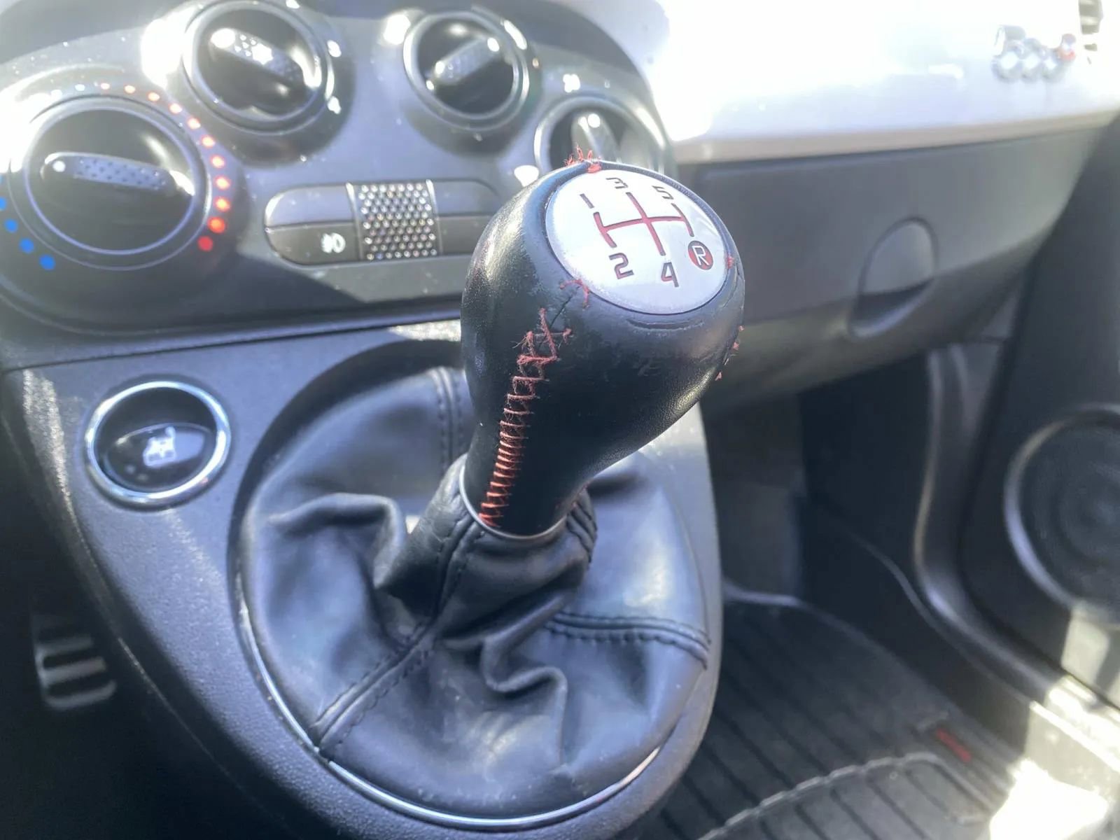 Used 2013 FIAT 500 Abarth image 32