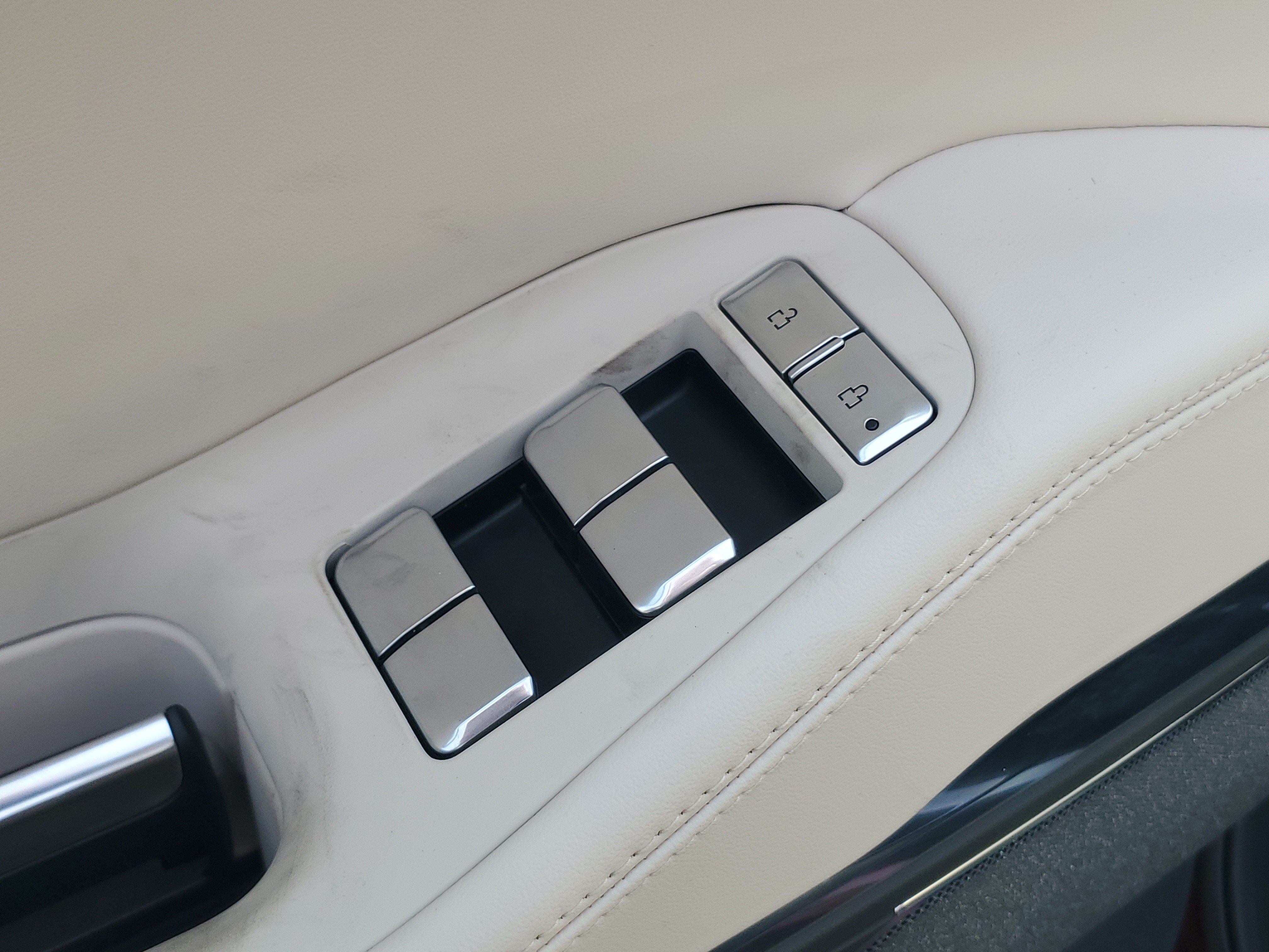 New 2027 Lincoln Navigator L Reserve AWD/4WD image 10