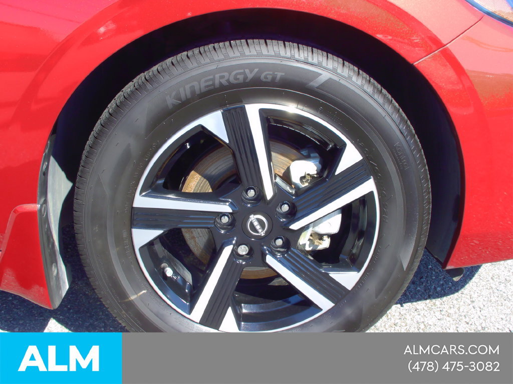 Used 2024 Nissan Sentra SV FWD image 11