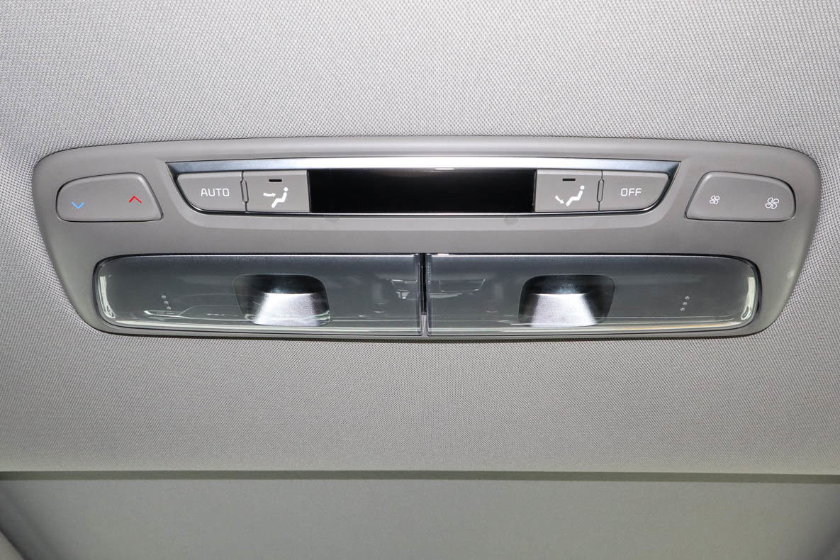 Used 2025 Kia Telluride S FWD image 21