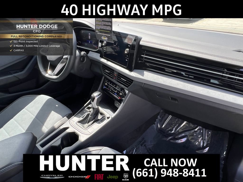 Used 2026 Volkswagen Jetta SE FWD image 17