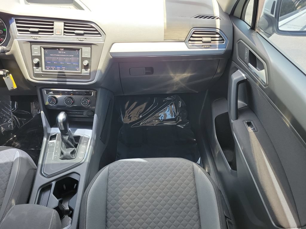 Used 2020 Volkswagen Tiguan S FWD image 14