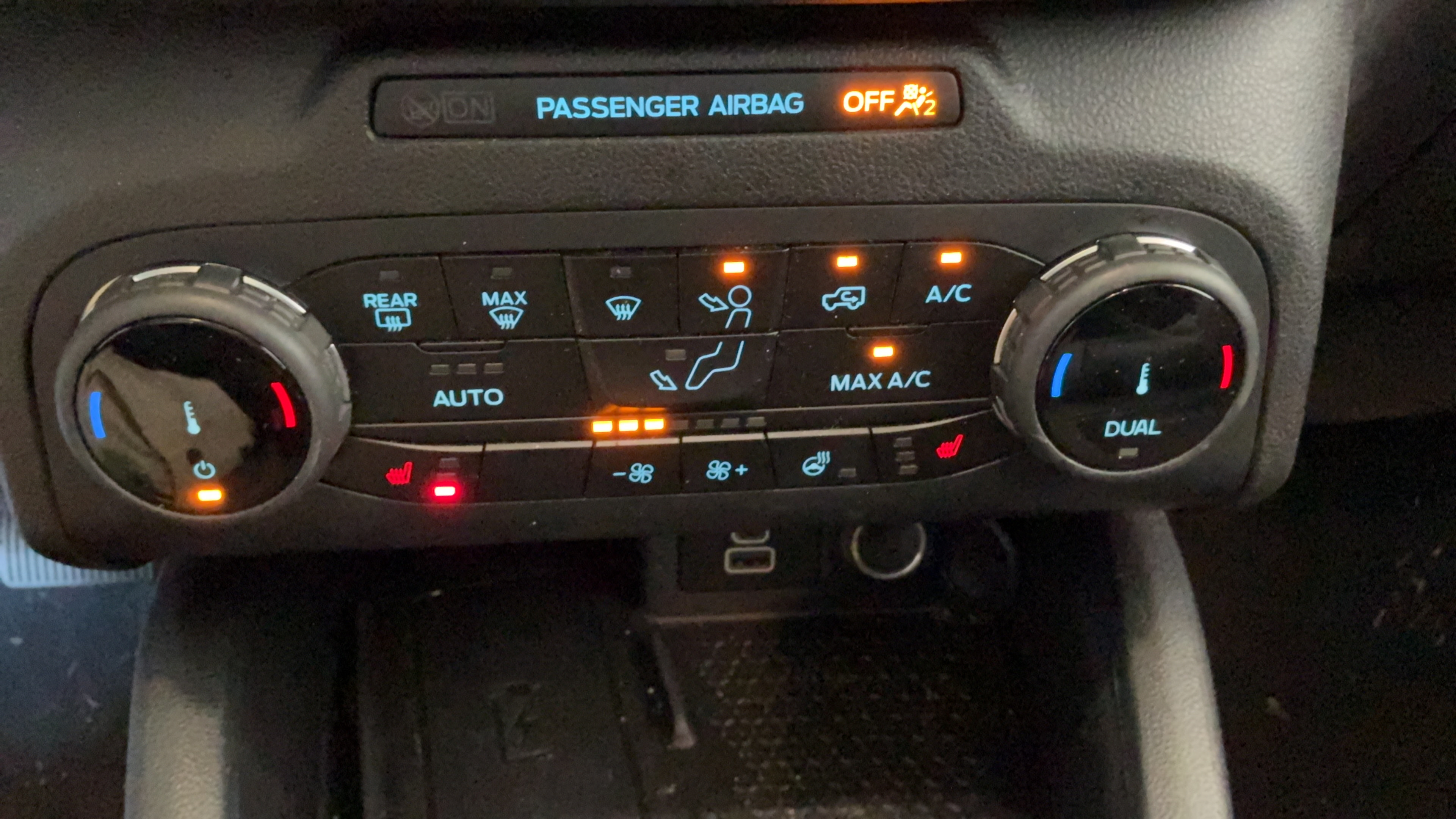 Used 2023 Ford Bronco Sport Outer Banks w/ Tech Package AWD/4WD image 15
