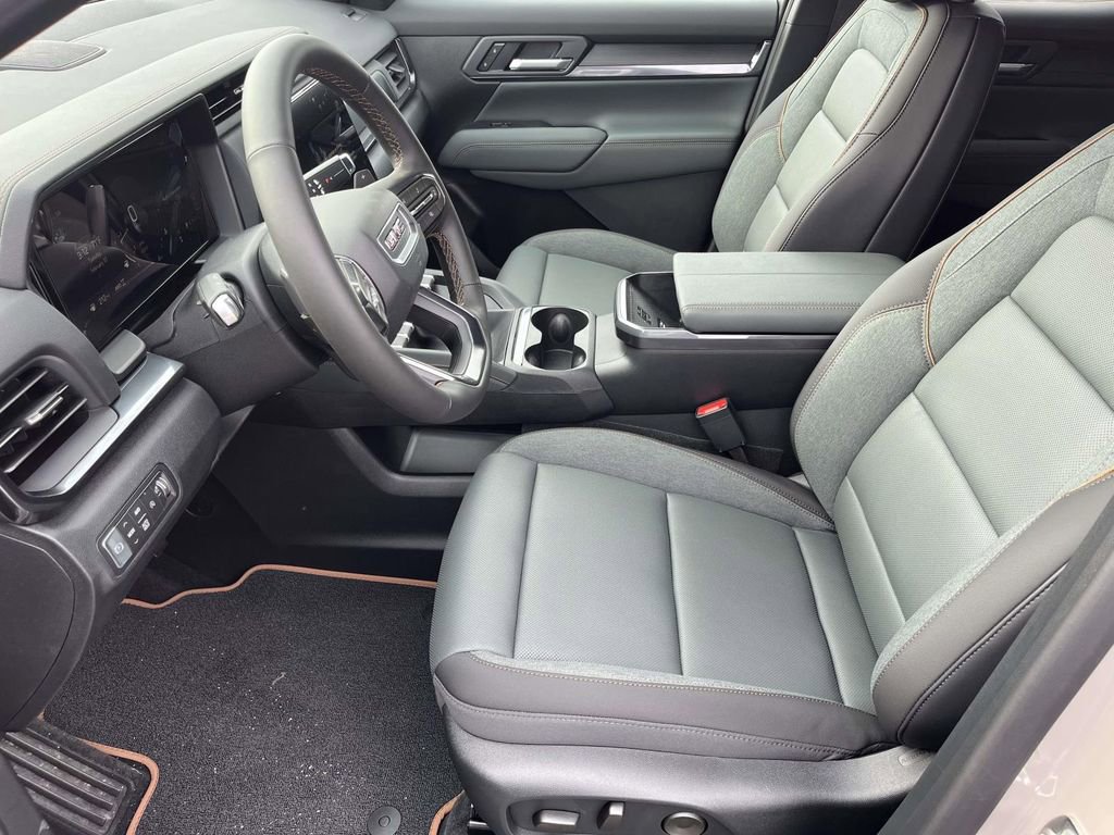 New 2026 GMC Terrain AT4 w/ Convenience Package III image 10