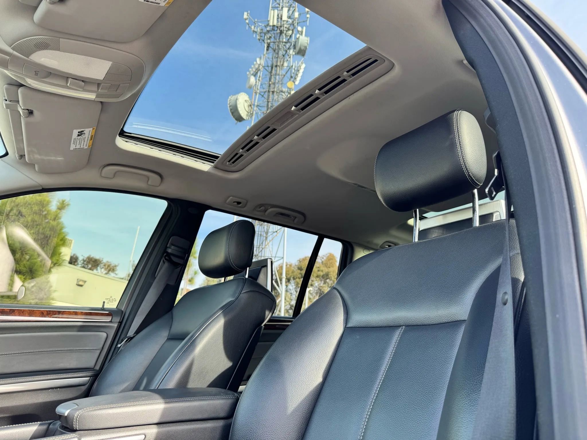 Used 2012 Mercedes-Benz GL 450 4MATIC image 18