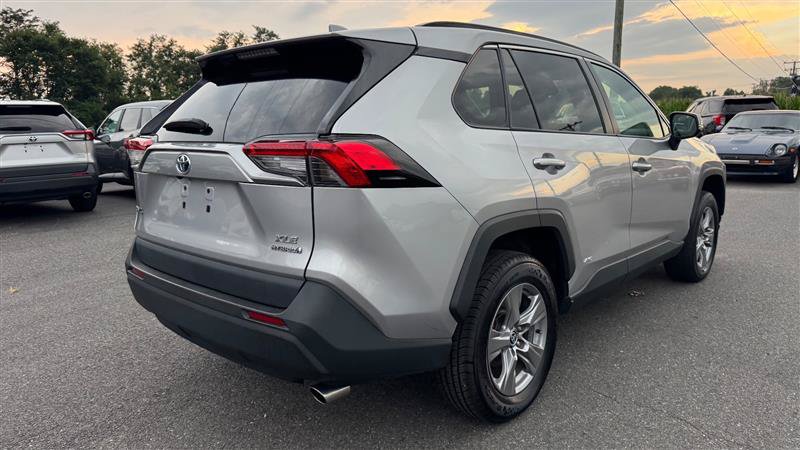 Used 2022 Toyota RAV4 XLE w/ Convenience Package AWD/4WD image 26