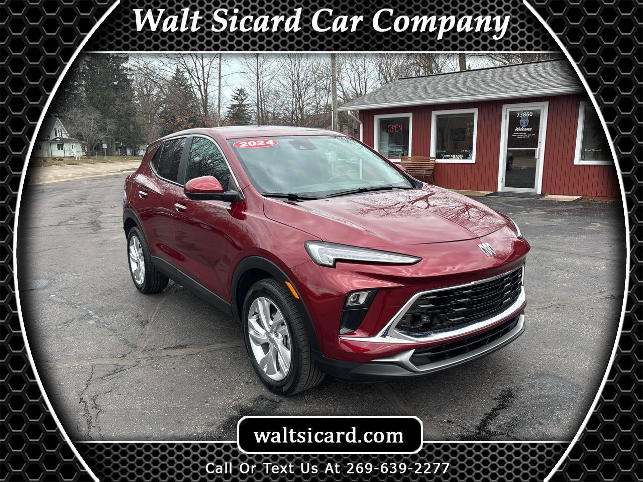 Used 2024 Buick Encore GX Preferred FWD image 1