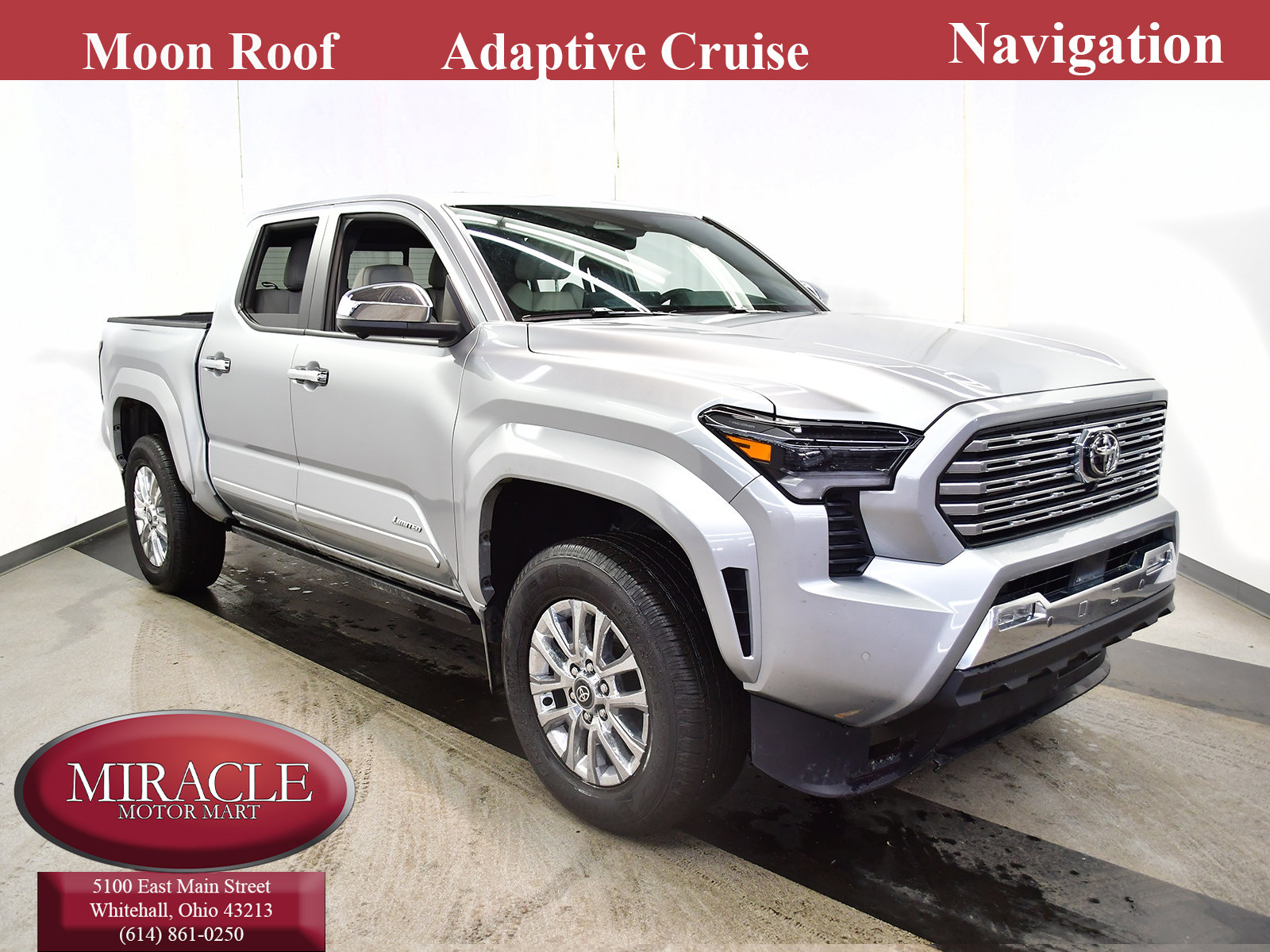 Used 2024 Toyota Tacoma Limited w/ Limited Package (LT) image 1
