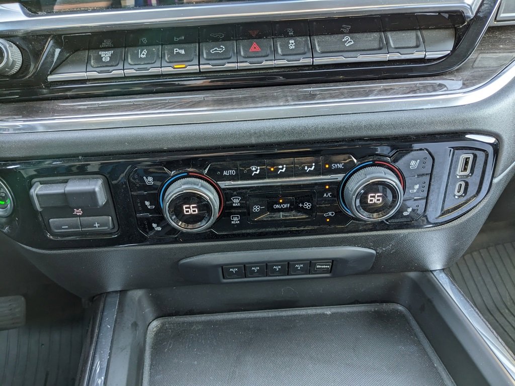 Used 2024 Chevrolet Silverado 2500 LTZ w/ LTZ Plus Package image 72