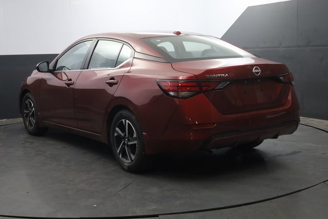 Certified 2025 Nissan Sentra SV w/ All-Weather Package image 6