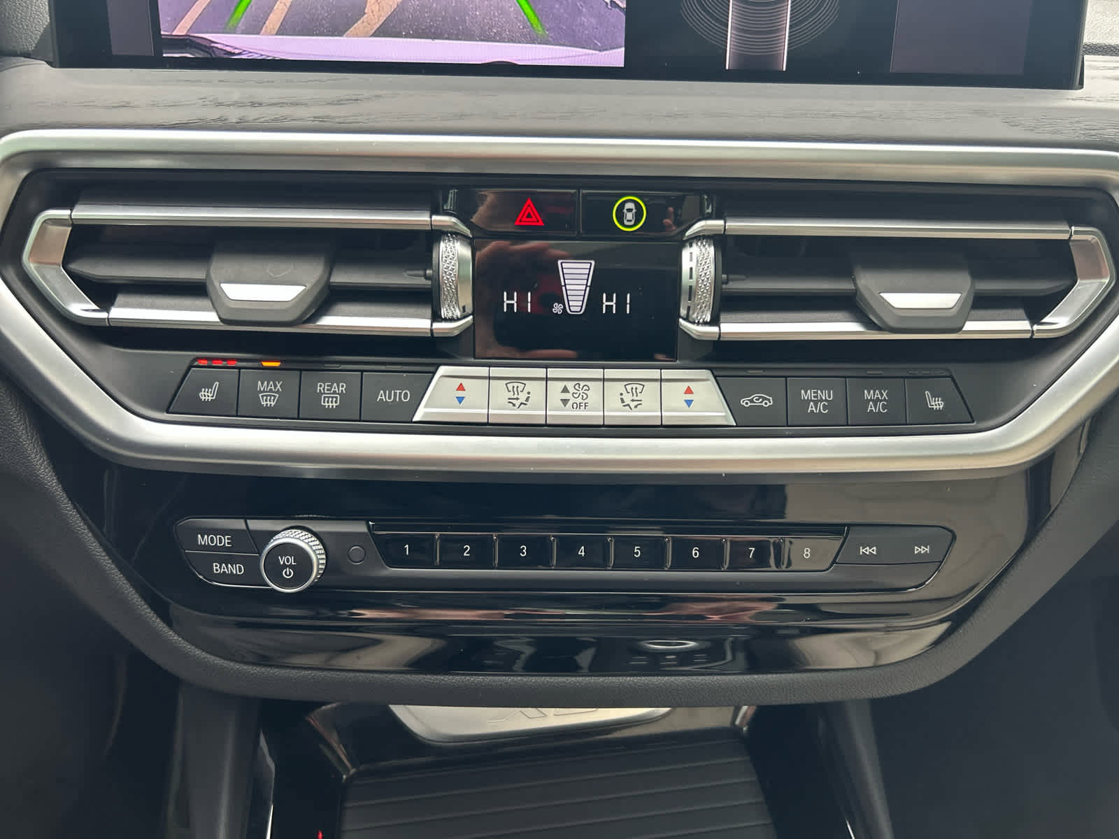 Certified 2024 BMW X3 xDrive30i w/ Premium Package image 31