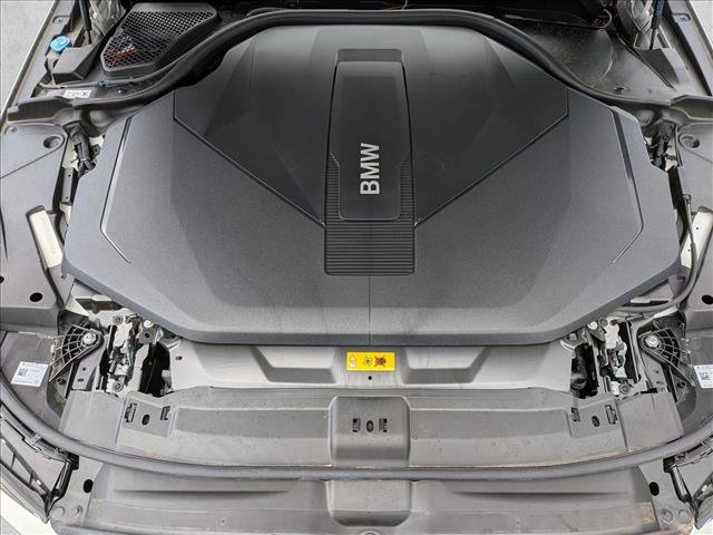 Used 2024 BMW i5 eDrive40i w/ Convenience Package RWD image 22