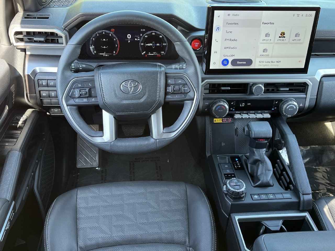 Used 2025 Toyota 4Runner TRD Off-Road Premium w/ Tow Technology Package AWD/4WD image 10