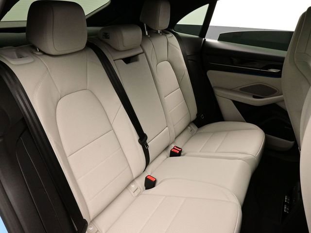 New 2026 Porsche Macan 4S Electric image 17