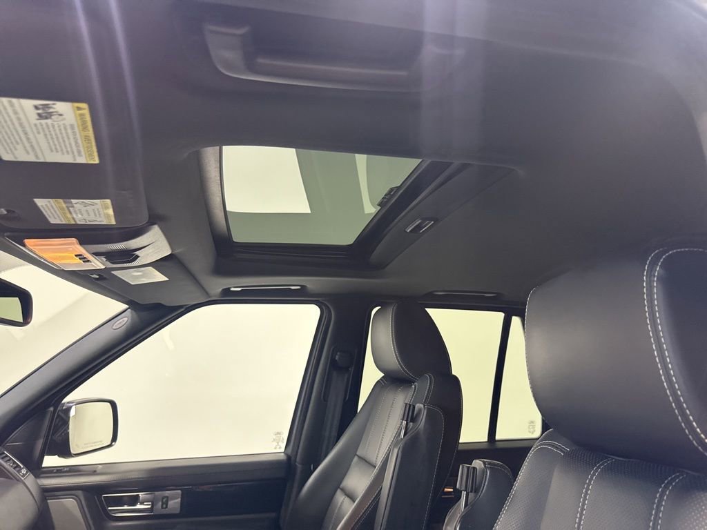 Used 2013 Land Rover Range Rover Sport HSE LUX w/ Luxury Interior Pkg AWD/4WD image 32