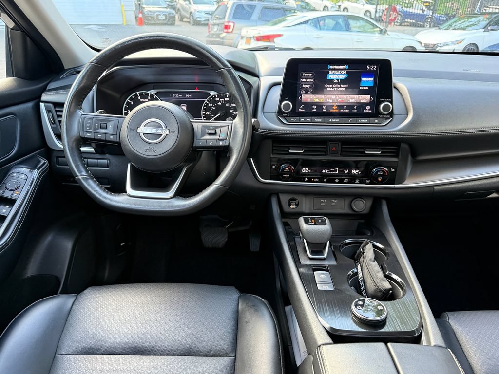 Used 2024 Nissan Rogue SV w/ SV Premium Package AWD/4WD image 14