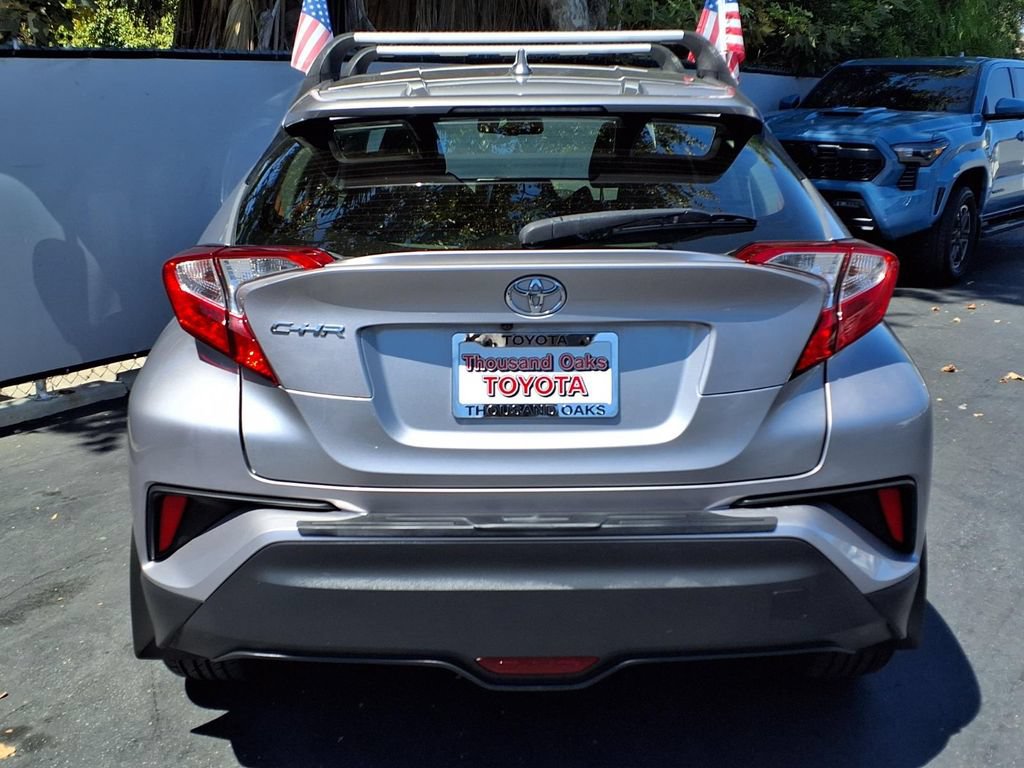 Certified 2018 Toyota C-HR XLE FWD image 7