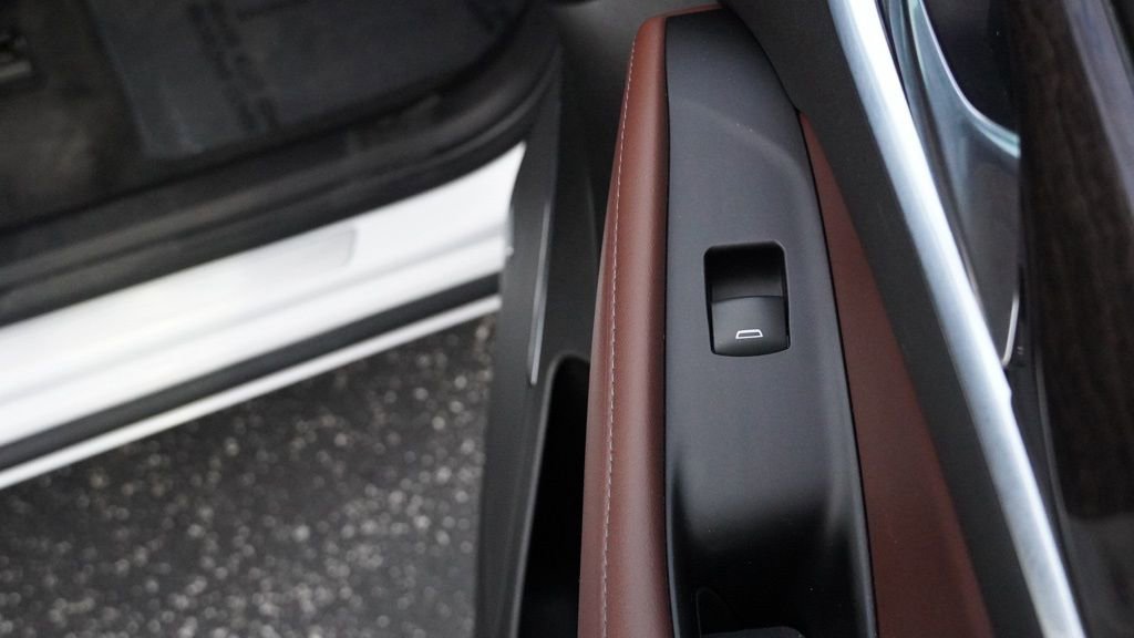 Used 2020 Buick Enclave Avenir w/ Avenir Technology Package image 28