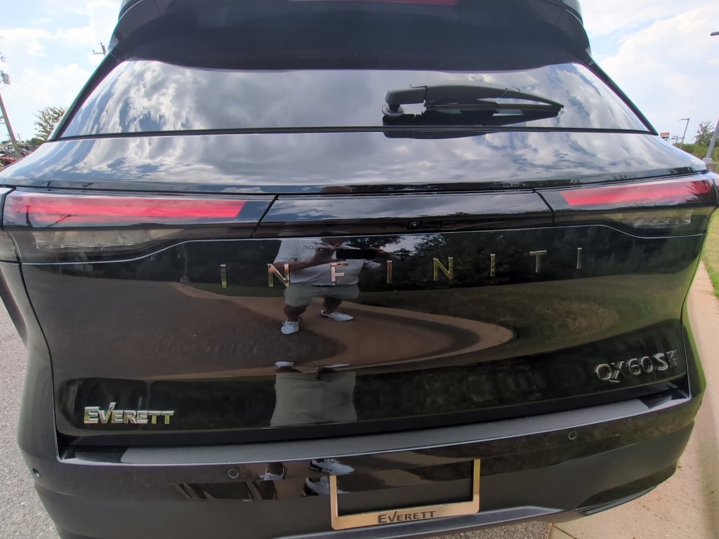 New 2027 INFINITI QX60 Sport w/ Dark Cargo Package AWD/4WD image 6