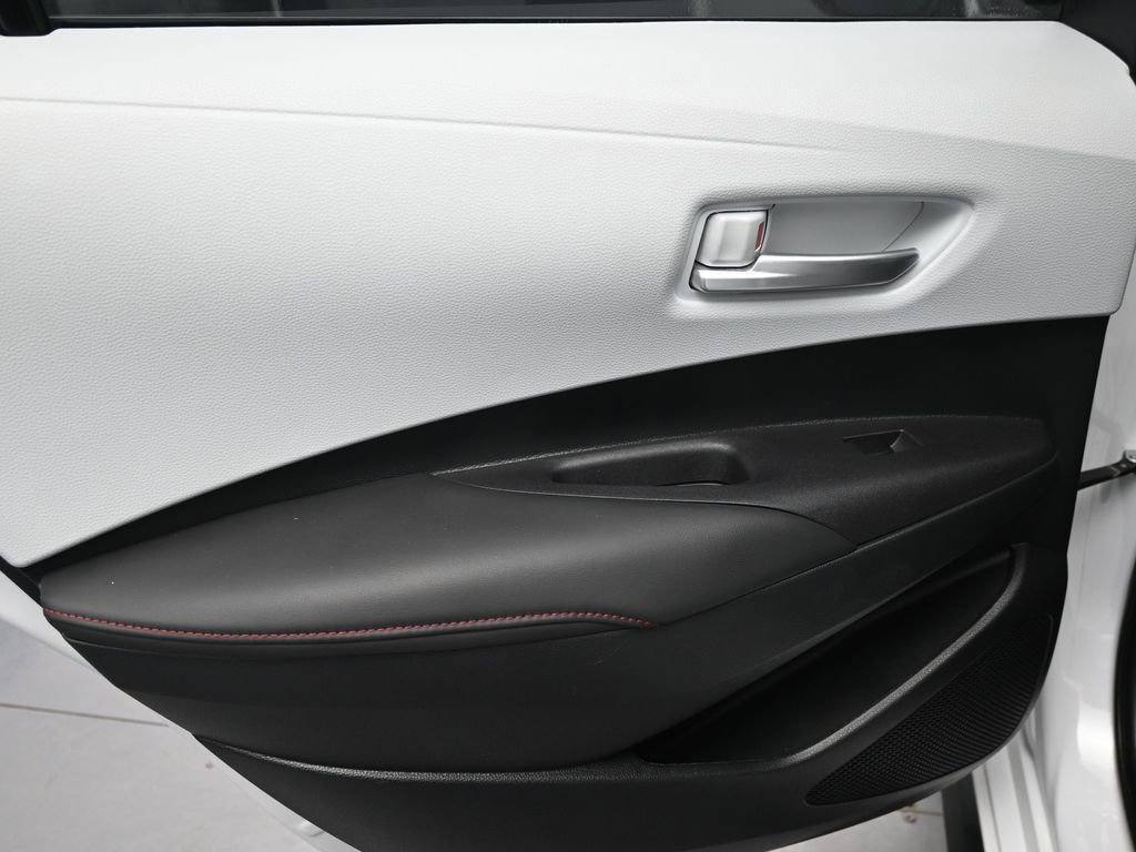 Used 2024 Toyota Corolla SE w/ SE Premium Package FWD image 11