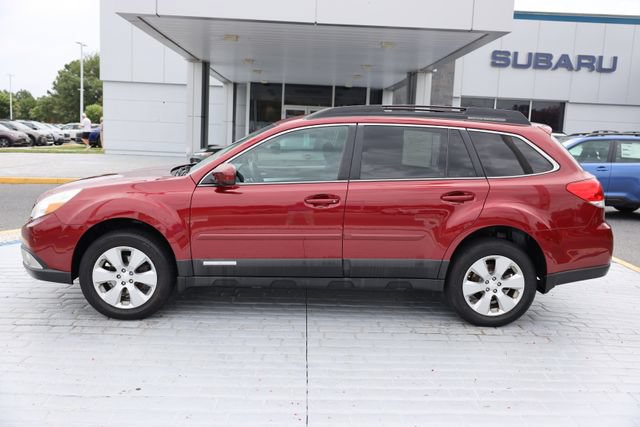 Used 2012 Subaru Outback 2.5i Premium w/ All-Weather Pkg AWD/4WD image 2