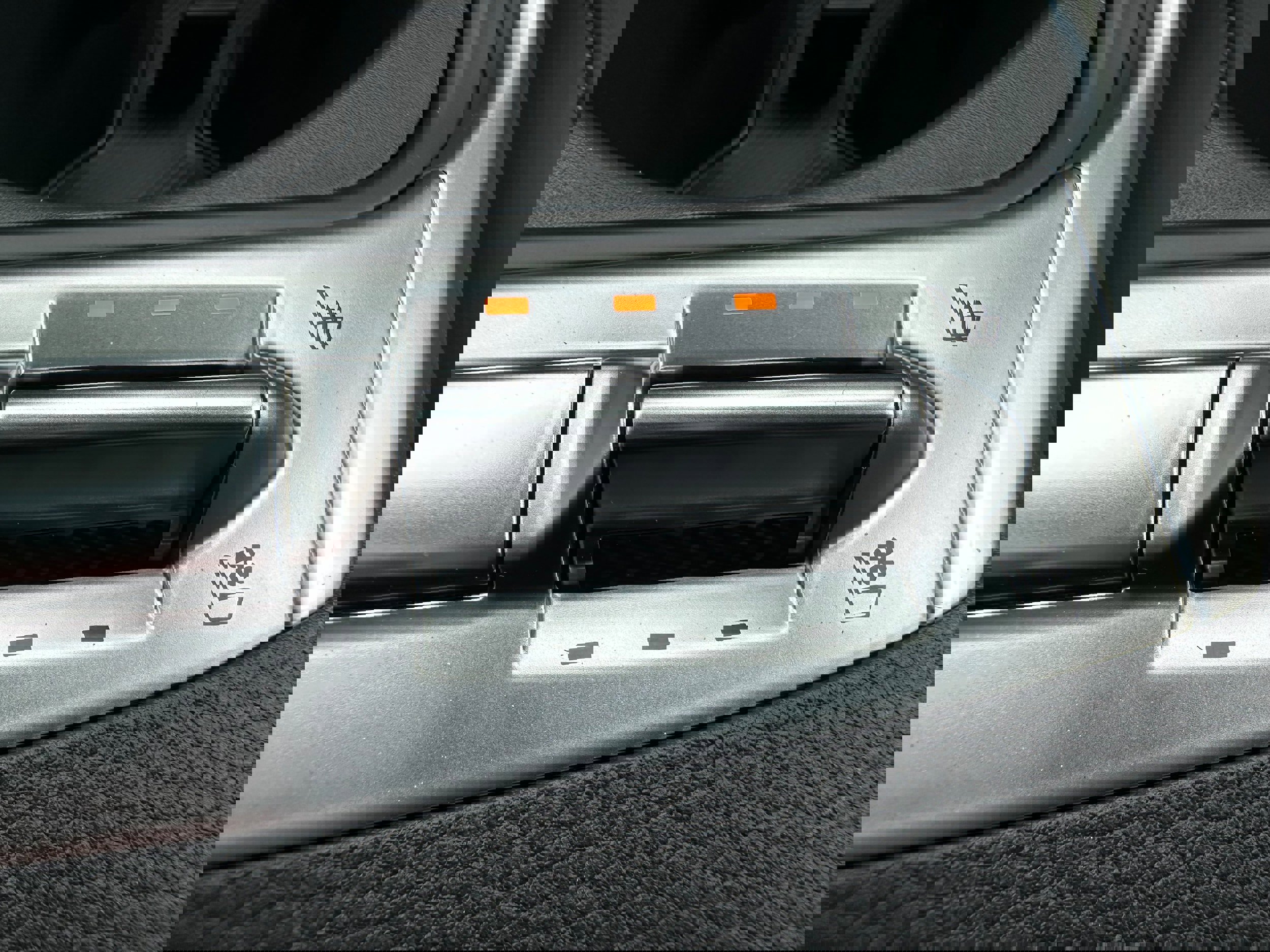 New 2026 Kia Carnival SX w/ SX Dark Edition Package image 40