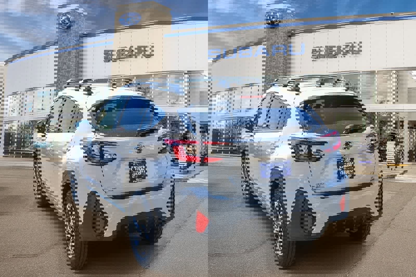 New 2025 Subaru Crosstrek 2.0i Premium image 2