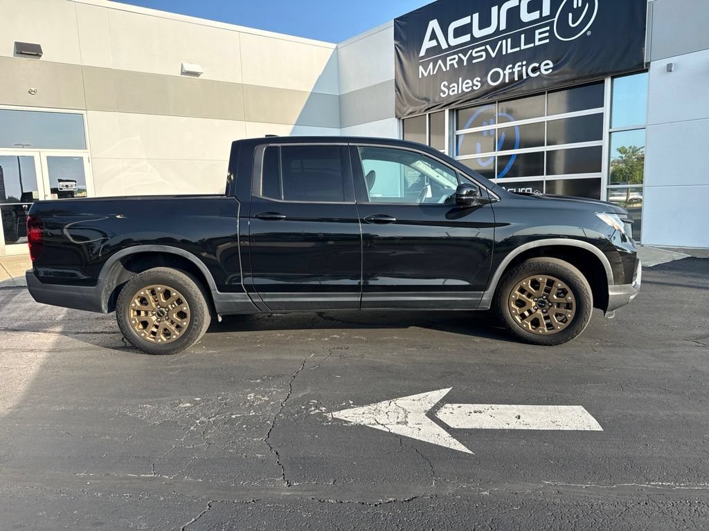 Used 2023 Honda Ridgeline Sport image 11