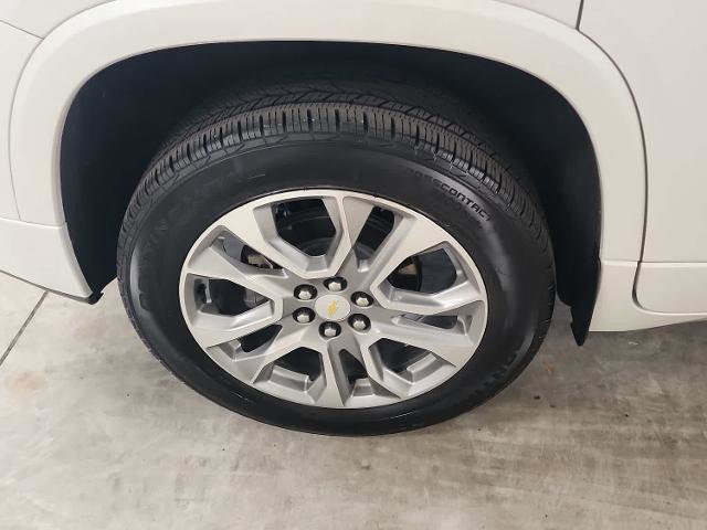 Used 2021 Chevrolet Traverse Premier FWD image 15