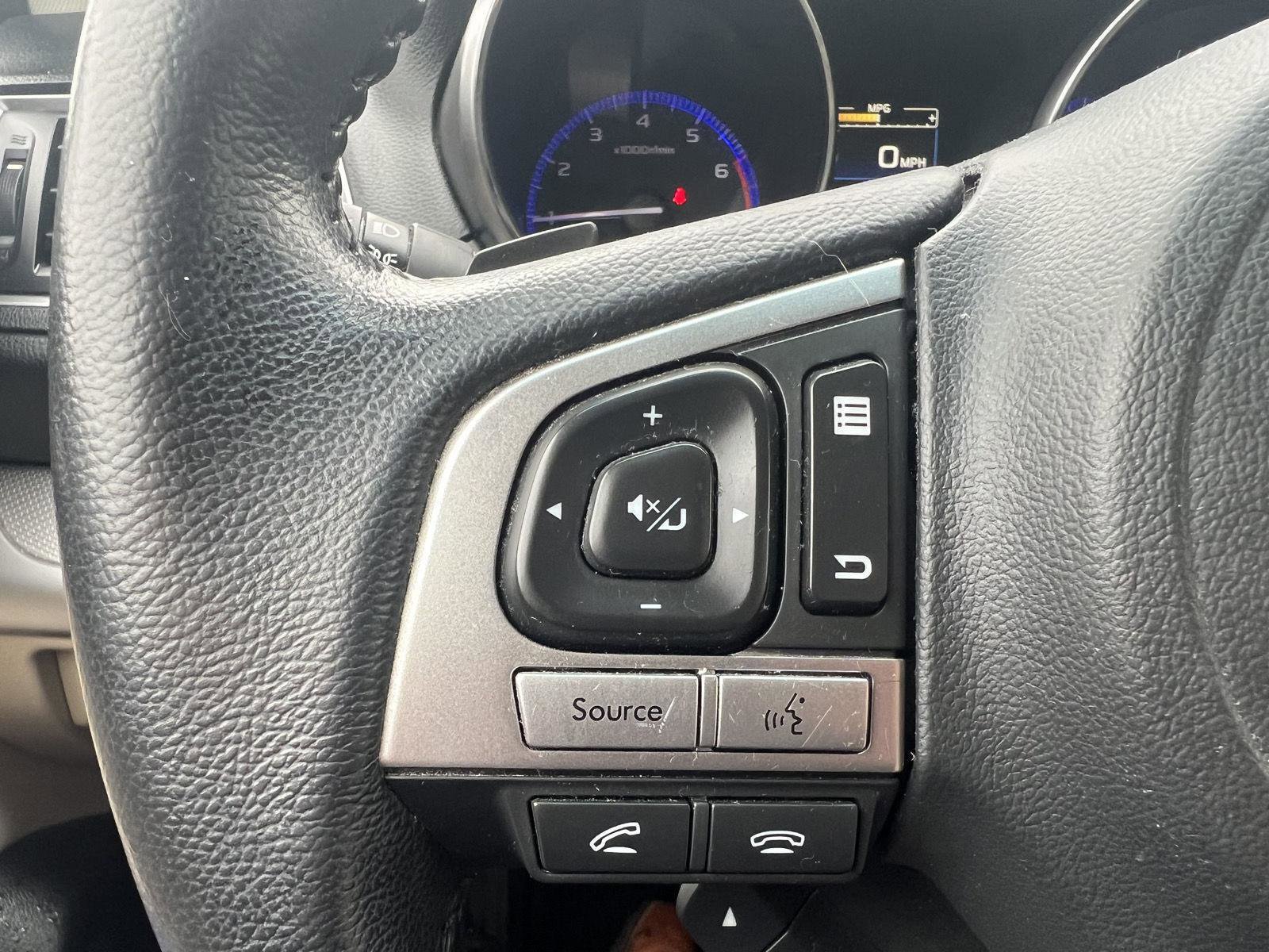 Used 2015 Subaru Outback 2.5i Premium w/ Popular Package #2 AWD/4WD image 12