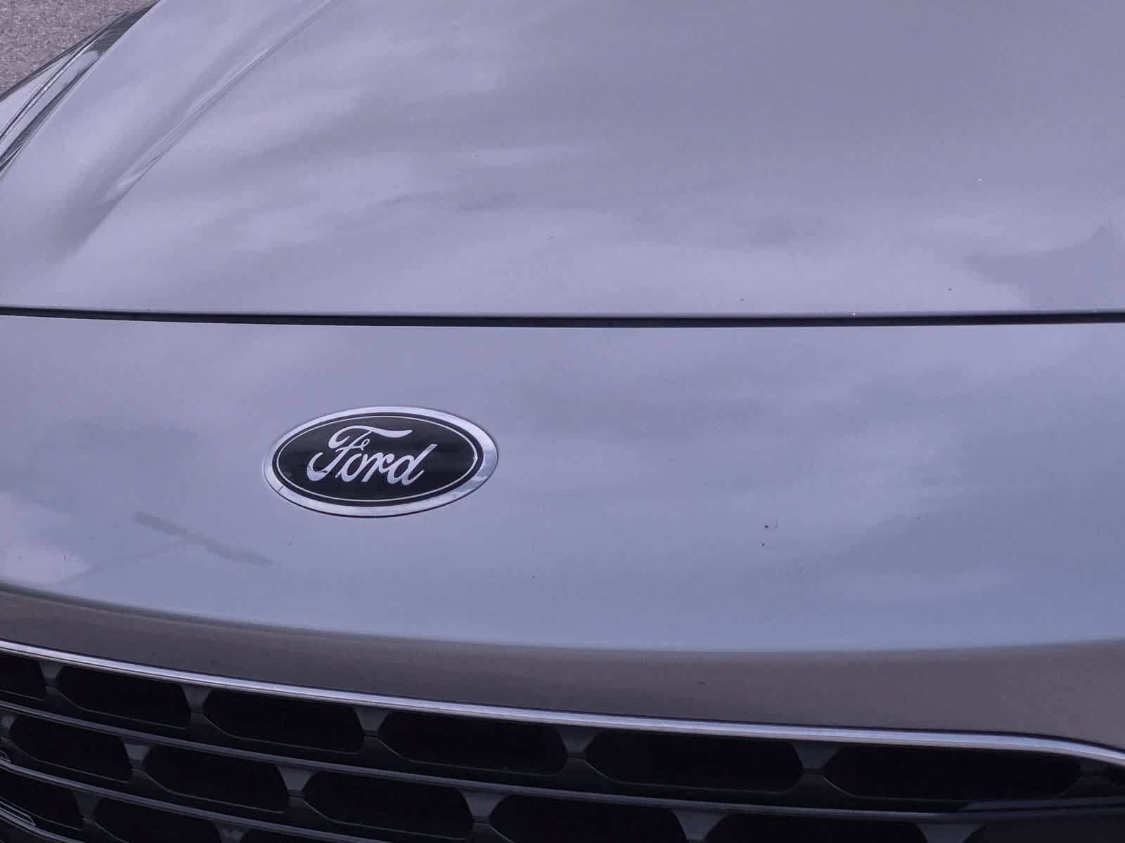 Used 2022 Ford Escape SEL w/ SEL Stealth AWD Package image 12