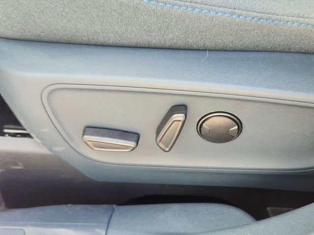 New 2025 Ford Maverick XLT w/ XLT Luxury Package image 8