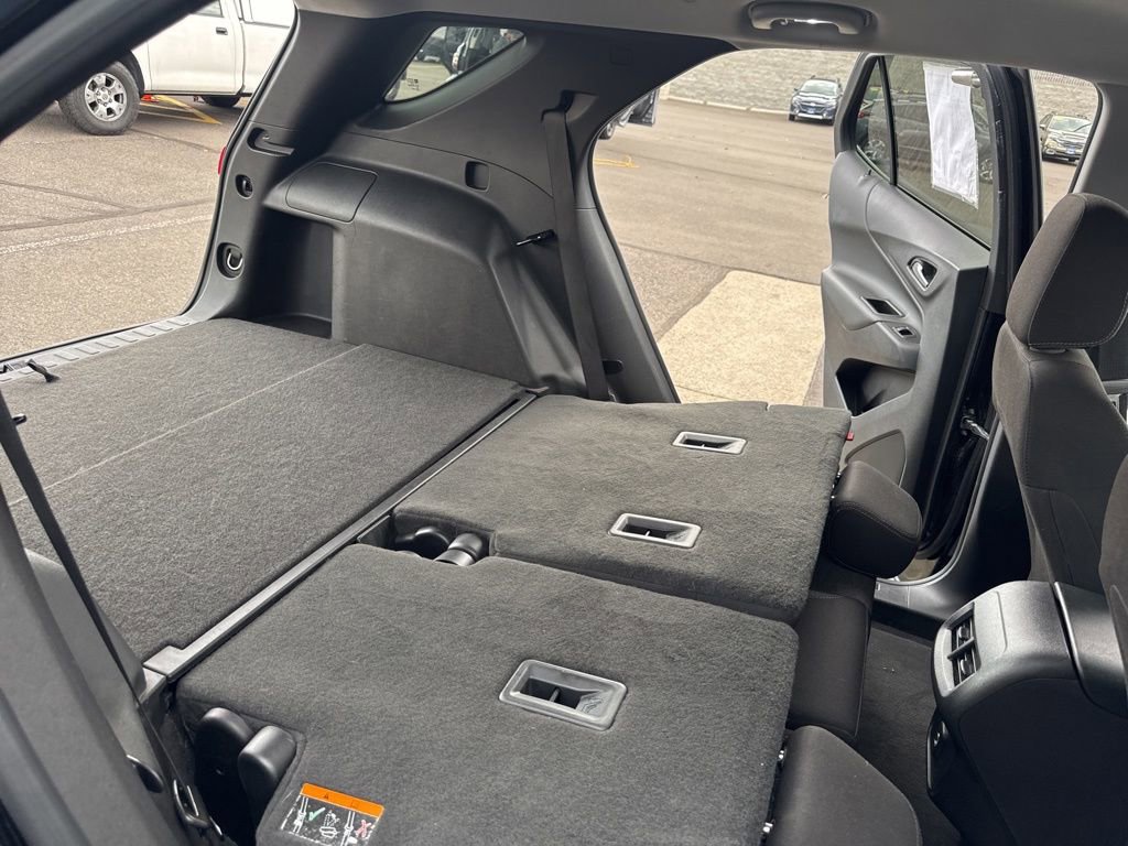 Used 2024 Chevrolet Equinox LT image 19