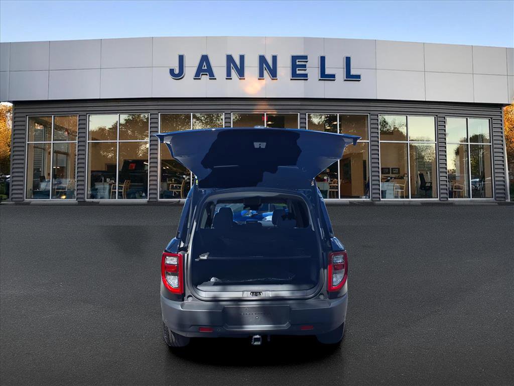 Used 2023 Ford Bronco Sport Outer Banks w/ Tech Package image 11