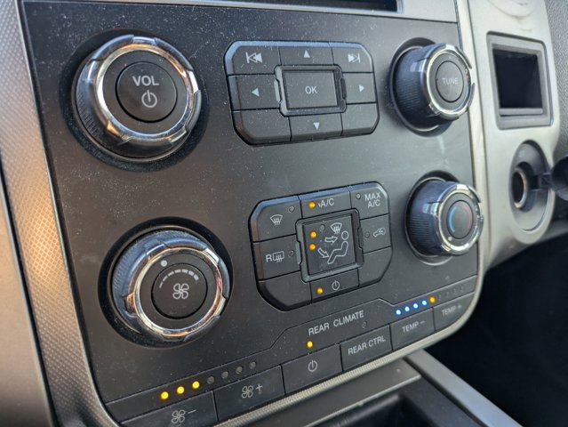 Used 2017 Ford Expedition XLT AWD/4WD image 10